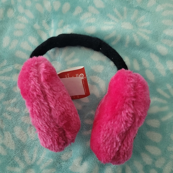 One Direction heart shape ear muffs - Picture 4 of 5
